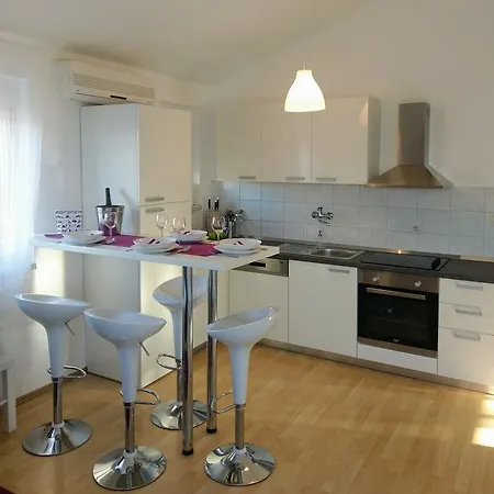 Apartman Lana